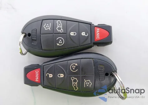 2011 Jeep Grand Cherokee Laredo из США, поврежденный, VIN 1J4RR4GG7BC567406